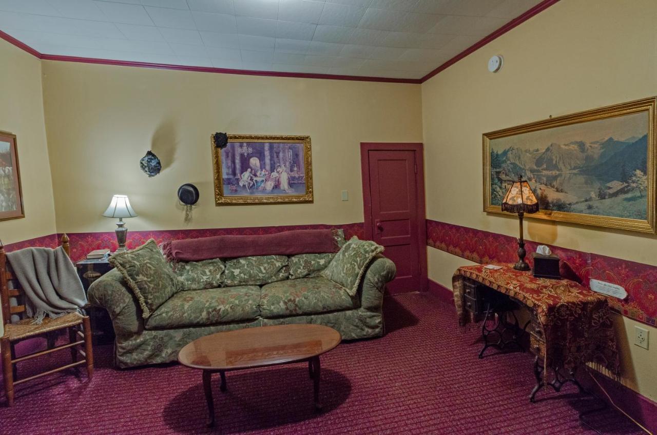 Armour'S Hotel & Spa Red Boiling Springs Exterior foto